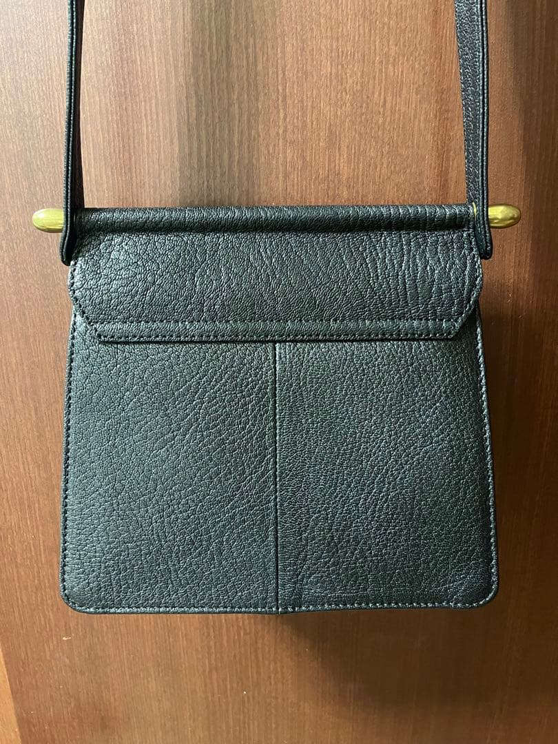 【希少】美品✨トフアンドロードストーン　ショルダーバッグ　ブラックレザー