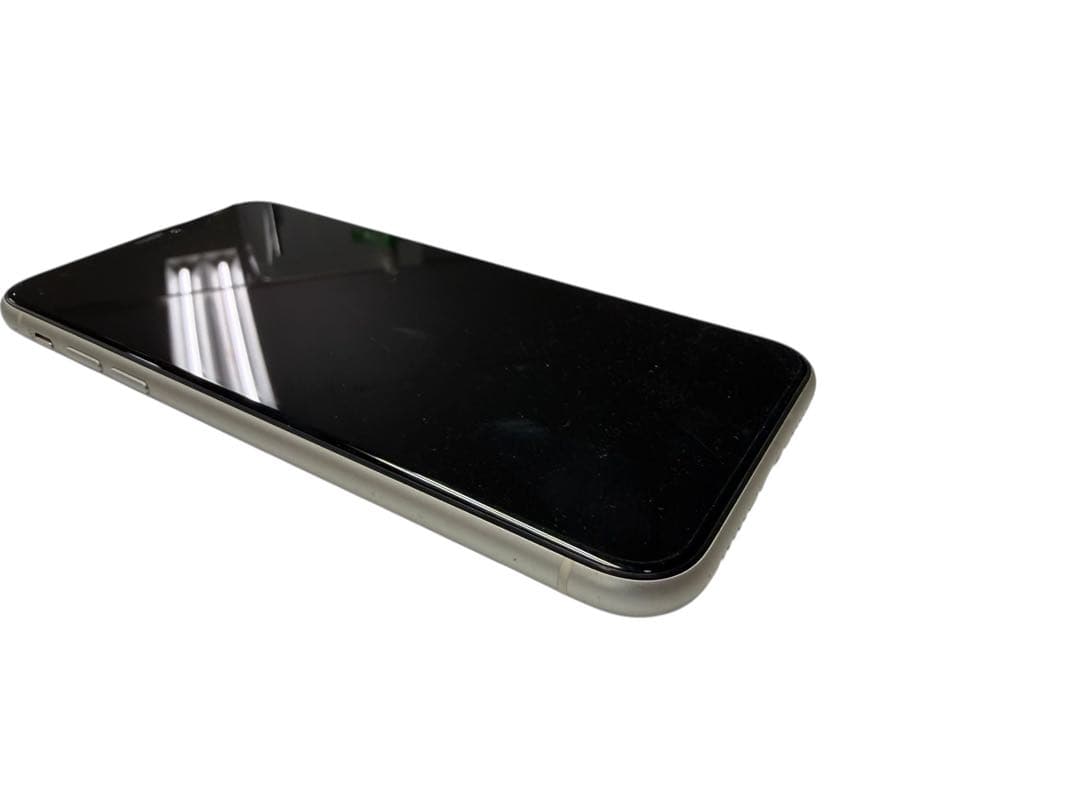 Apple iPhone 11 ホワイト　64GB 初期化済み