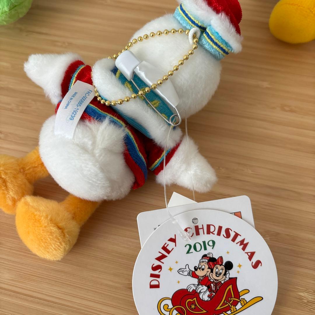 パスカル　ドナルド　クリスマス　グーフィー　イースター　　ぬいぐるみバッジ