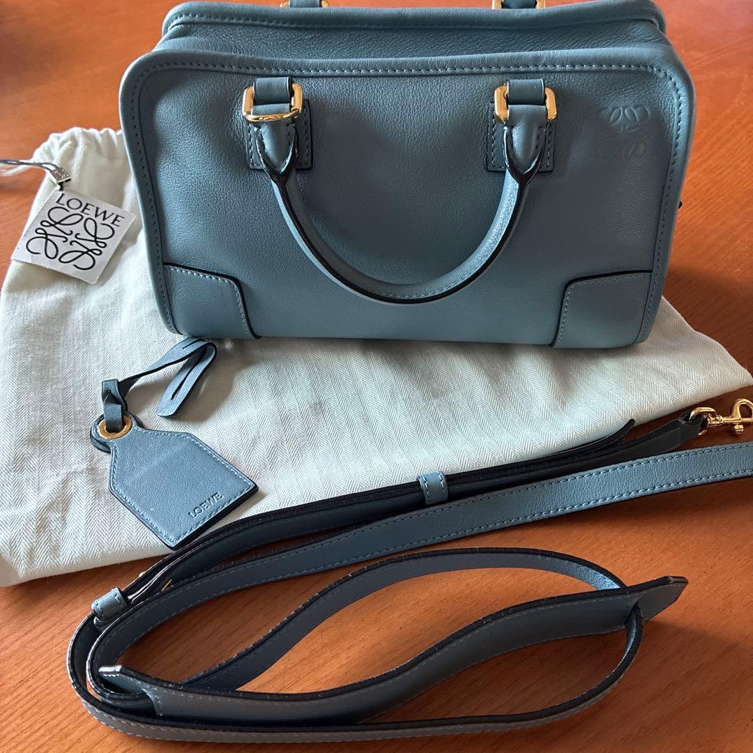 お値下げ❗️LOEWE 青 アマソナ23ショルダーバッグ 保存袋付き