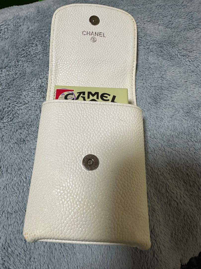 CHANEL ホワイトレザー シガレットケース