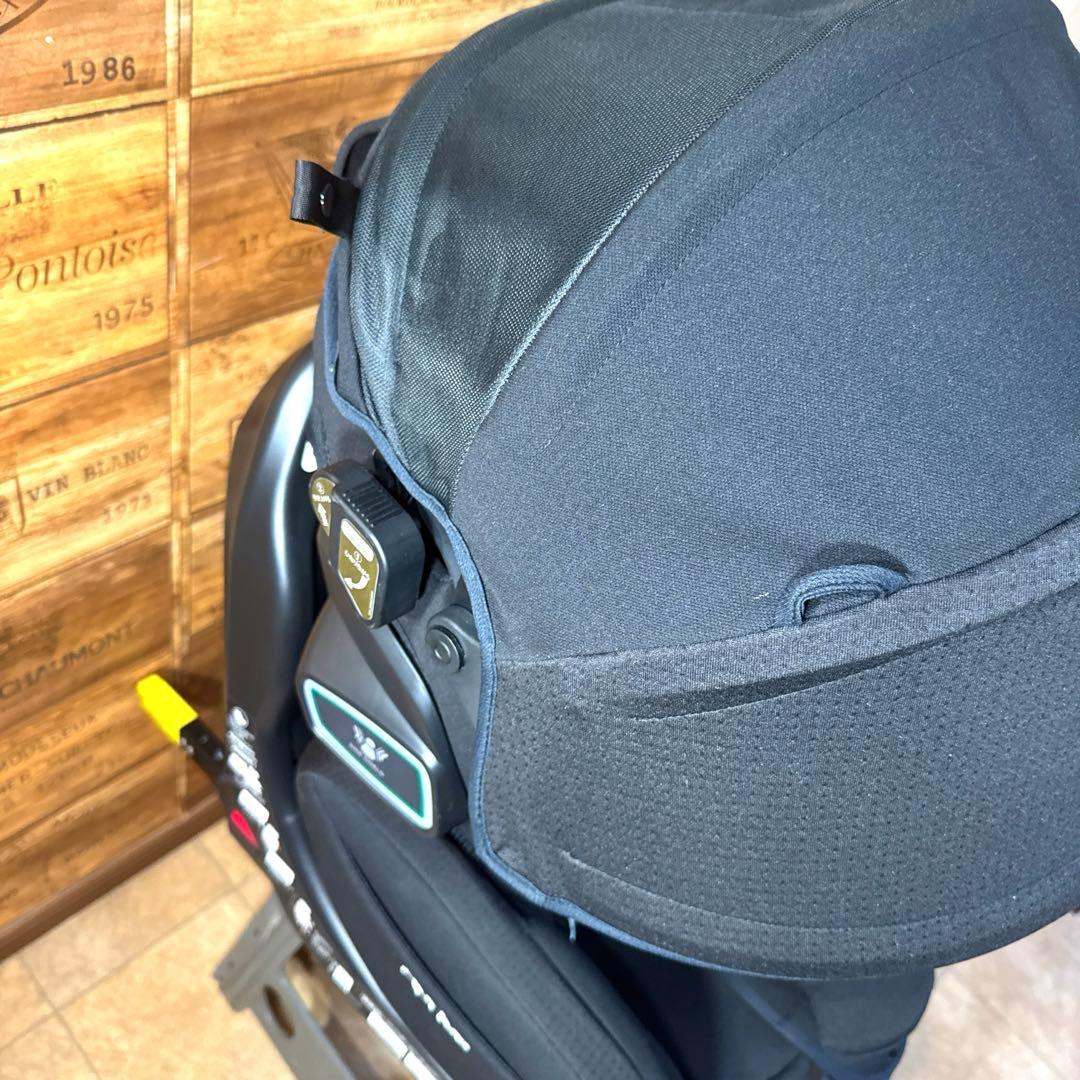 【美品‼︎】Aprica フラディアグロウISOFIX セーフティー+ sブラック