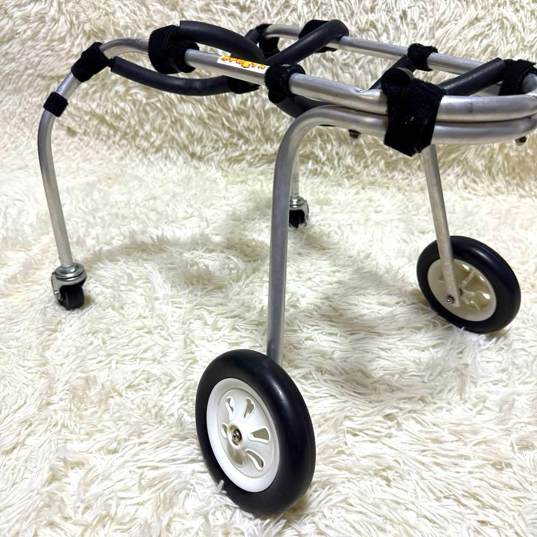 ポチの車イス　犬用車椅子　4輪　室内用