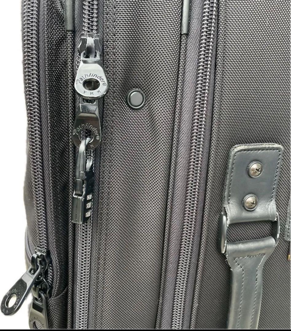 Pathfinder パスファインダー　キャリーケース　ビジネスキャリー　大容量