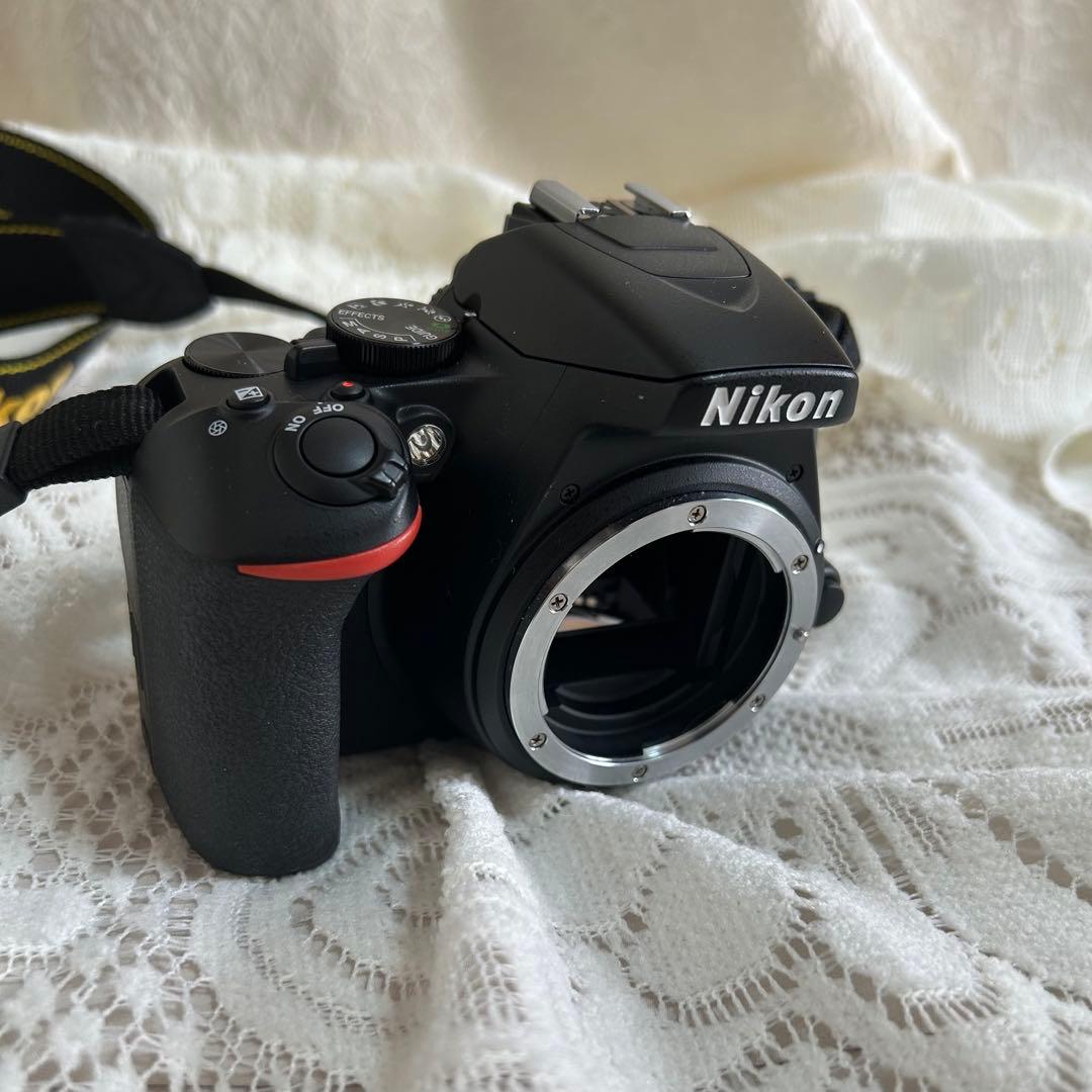 【Nikon D3500】カメラバッグ、レンズ2台付きBluetooth搭載
