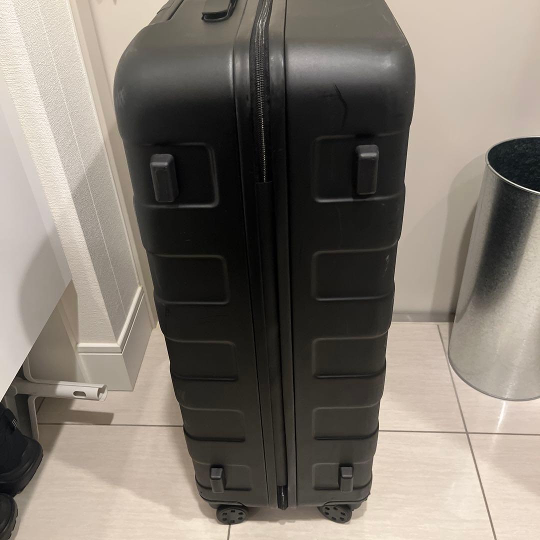 無印良品　キャリーケース　75L 黒