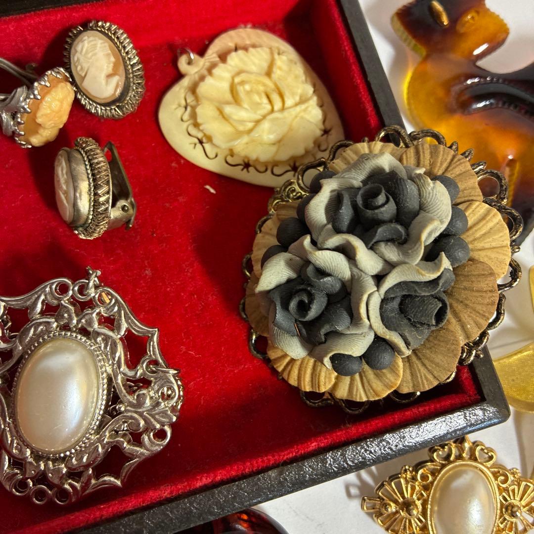 アンティーク　ジュエリー　カメオ　BA800 七宝焼　翡翠　イヤリング　ブローチ