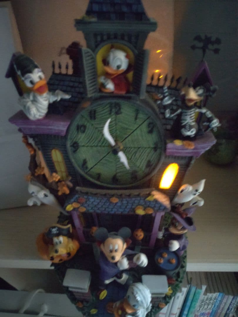 Disney　ミッキー 　ドナルド他ハロウィン掛時計