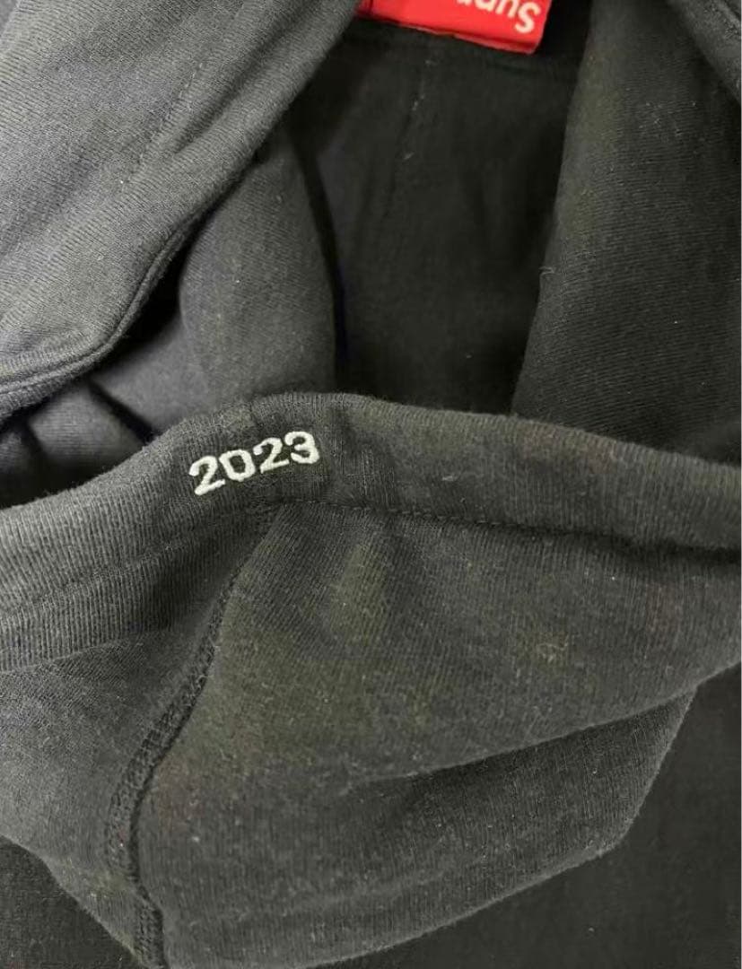 Supreme シュプリーム　モーションロゴ　パーカー　スウェット　Mサイズ