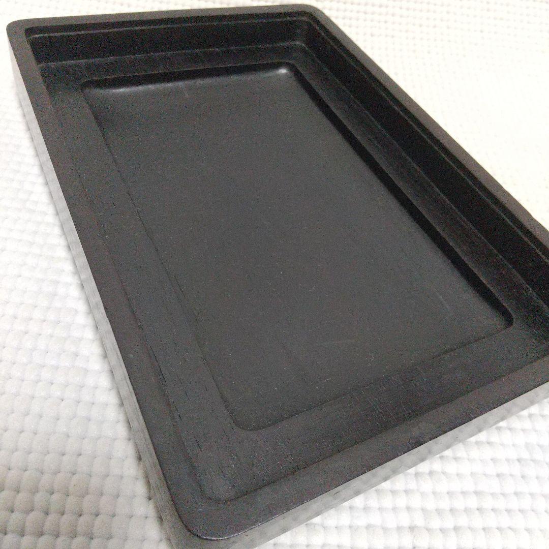 k*o様 雲龍が見事な浅型の硯／黒檀(?)の木箱入り