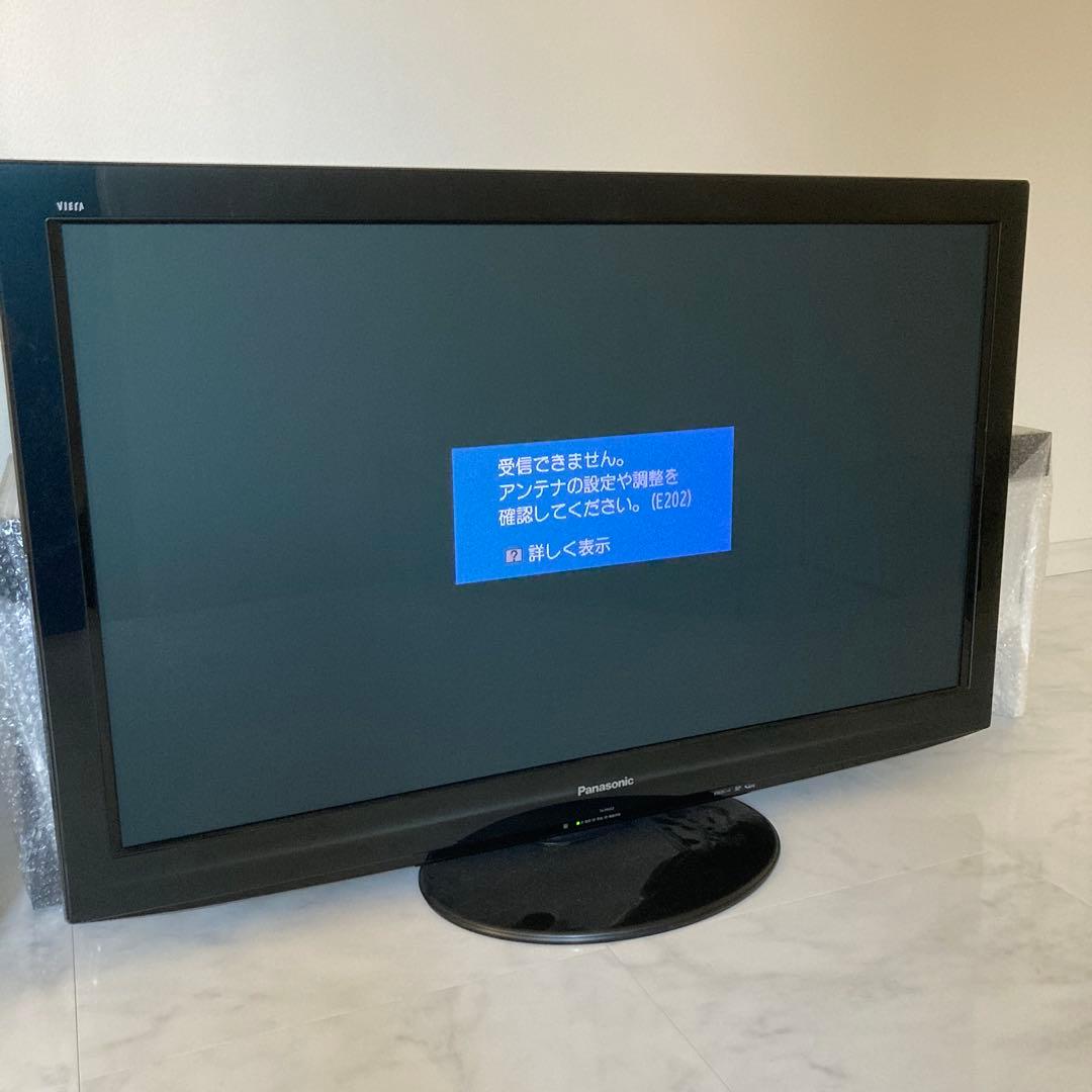 テレビ　42型