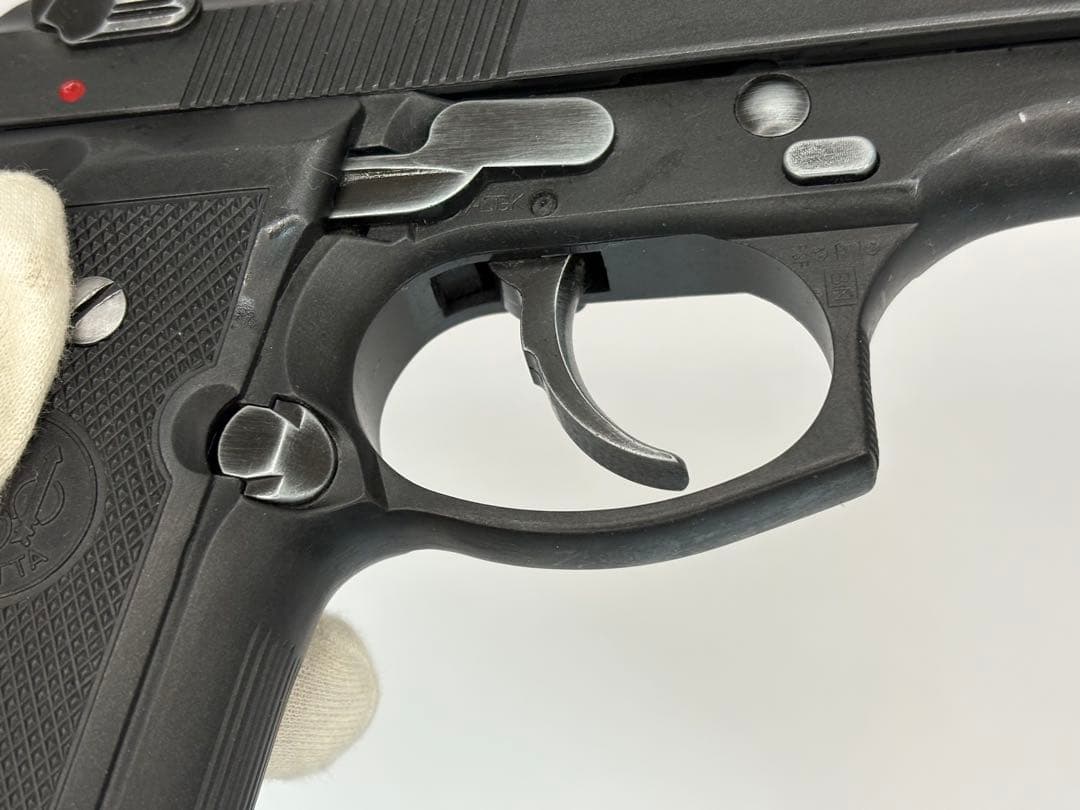 WA Beretta M92FS バトルダメージ　ベレッタ　スタンド付き