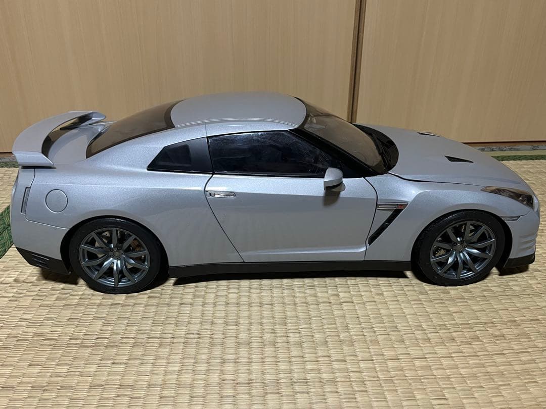 イーグルモス　1/8スケール　スカイラインR35 NISSAN GT-R 現状品