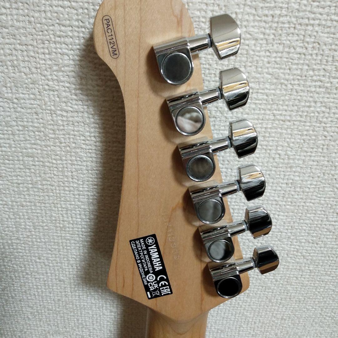 YAMAHA PACIFICA エレキギター　本体、お手入れセット