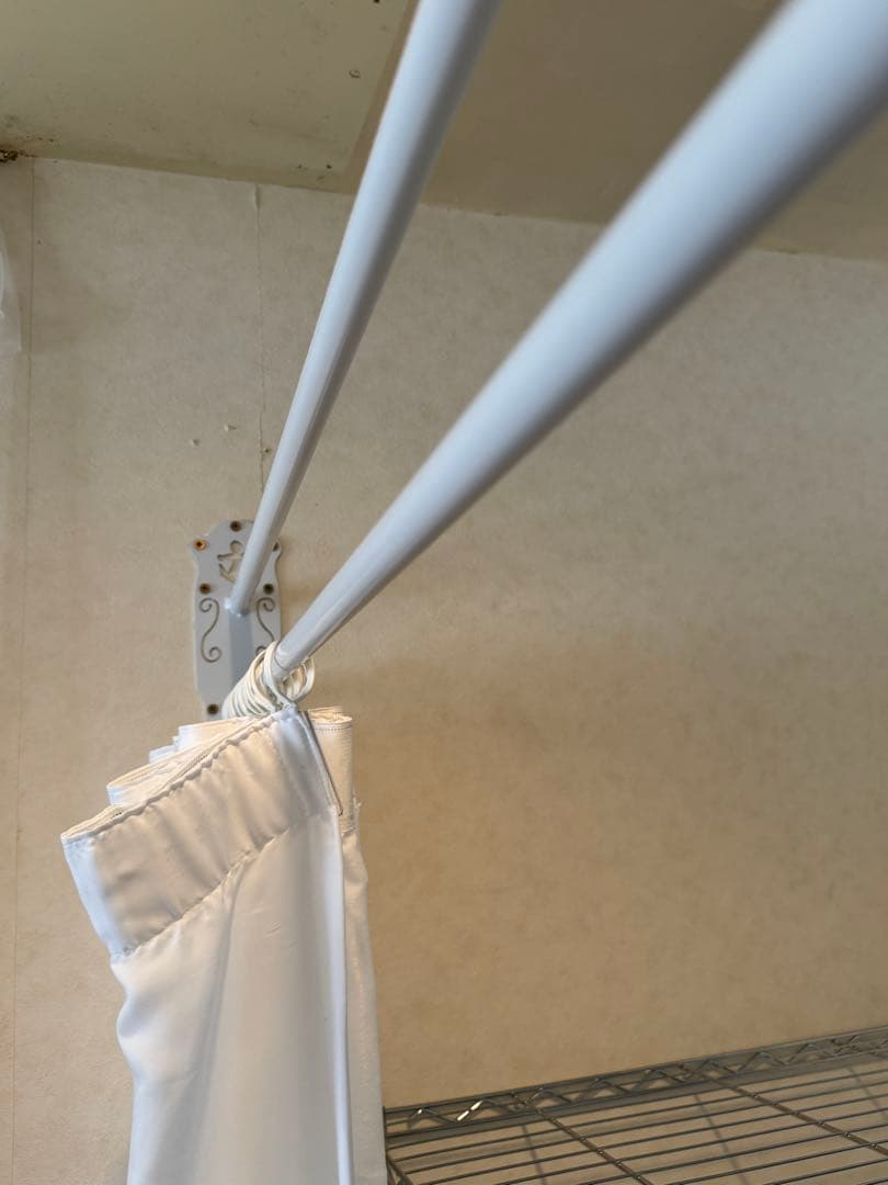 エステサロン　カーテンレール2個セット