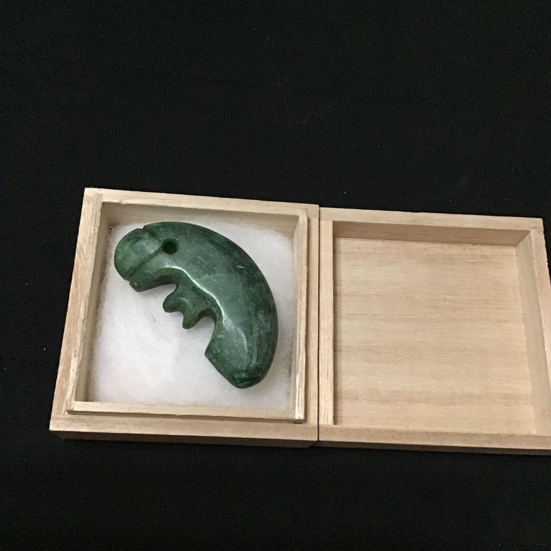 出土品　古墳時代　翡翠製　大型　子持ち　勾玉　古代　浪漫　神話　コレクション