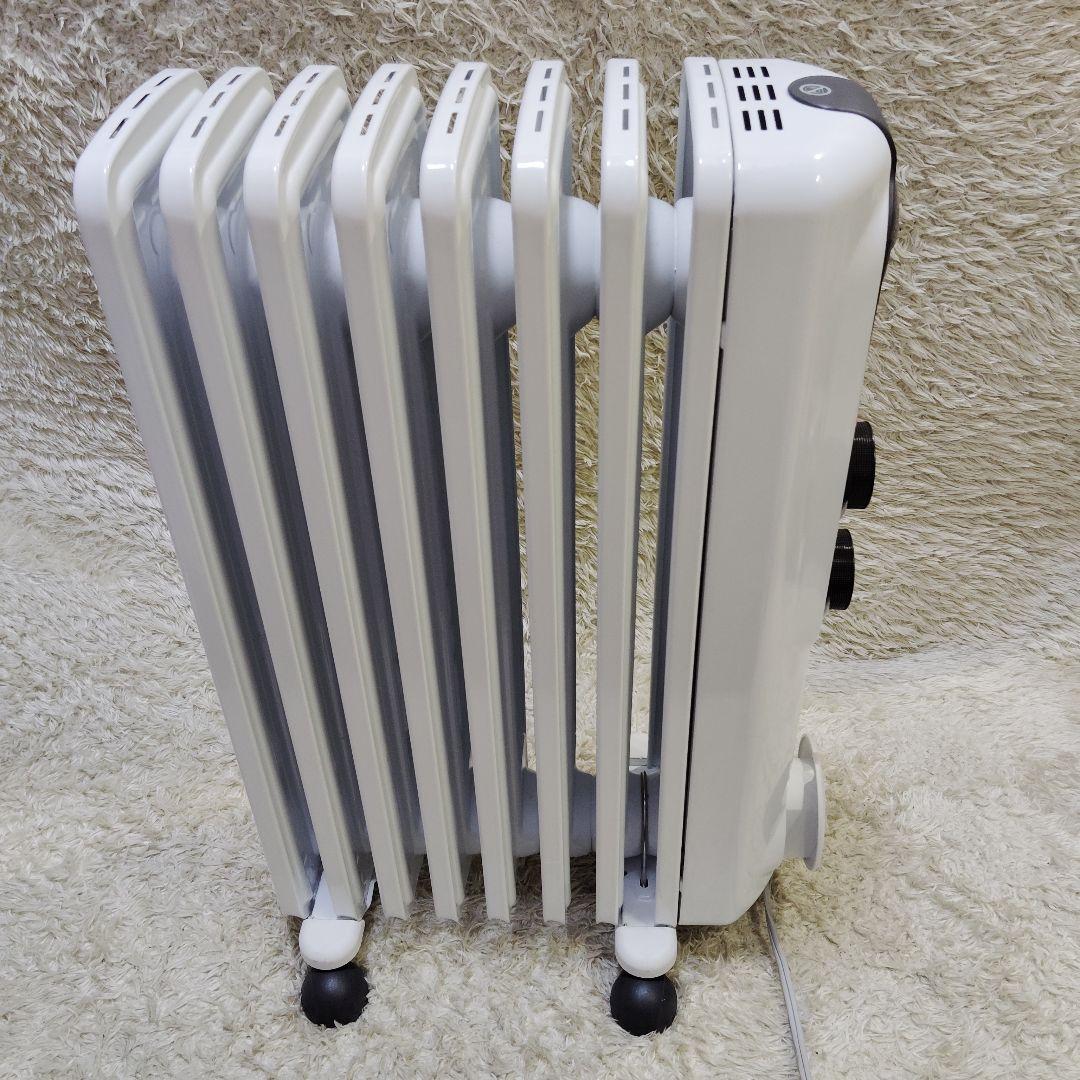 【美品】デロンギ オイルヒーター RHU35M0812 暖房 delonghi