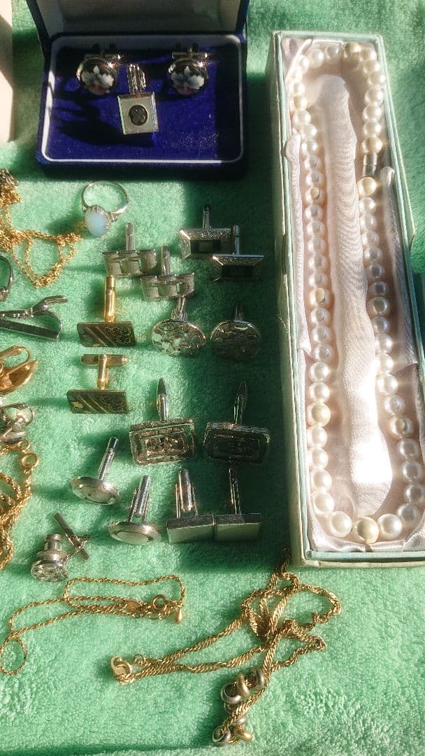 遺品整理の為のアクセサリーその他まとめて！