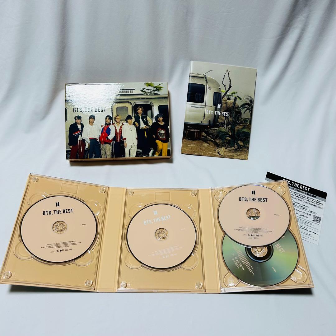 BTS まとめ売り　雑誌　CD アルバム　スローガン　タオル　DVD おまけ付き