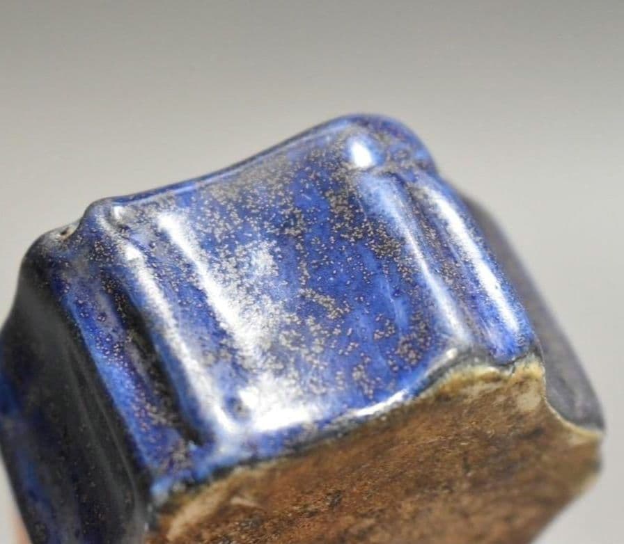 『李朝瑠璃釉亀甲形水滴』 藍釉　古陶磁器　李氏朝鮮　硯滴　水注　古美術