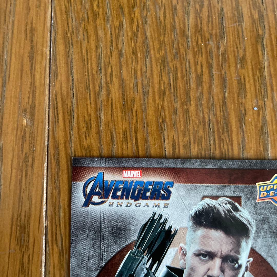 ジェレミーレナー　サイン入りカード