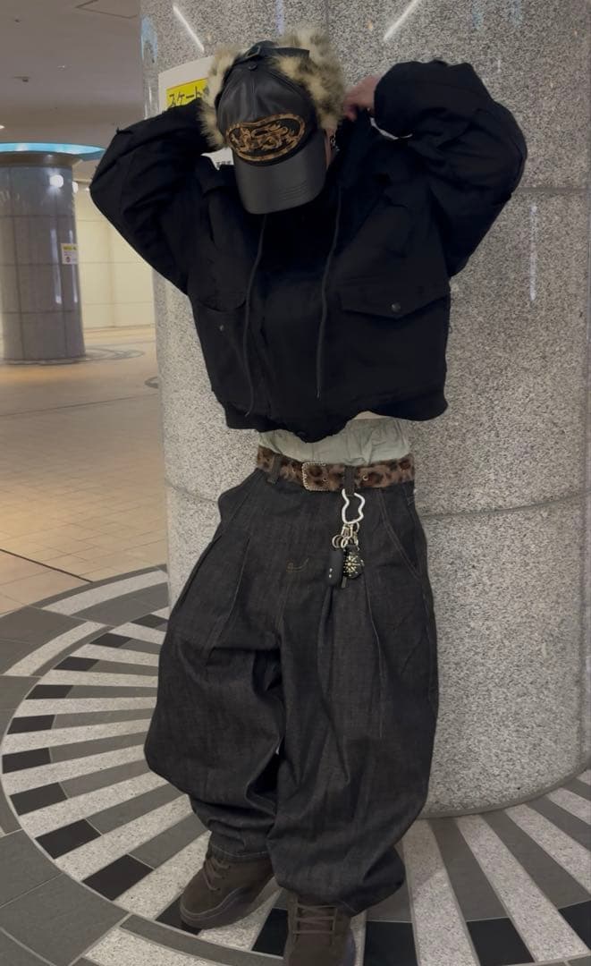 Hakenhertz ハーケンヘルツ ボンバージャケット 着画あり