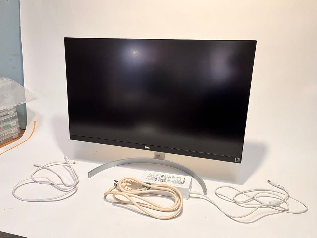 LG 27UK850-W 27インチ 4K USB-C対応 モニター
