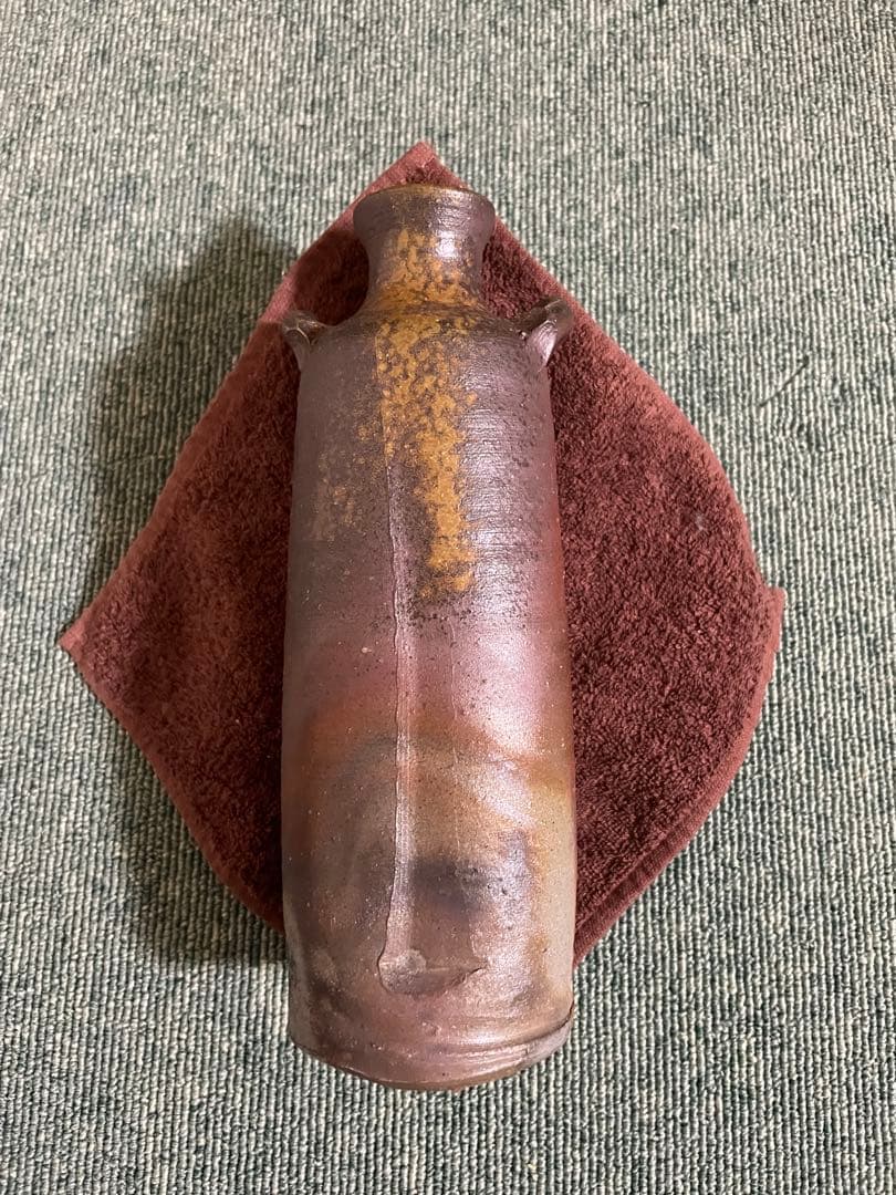 備前焼　耳付き花瓶(2)