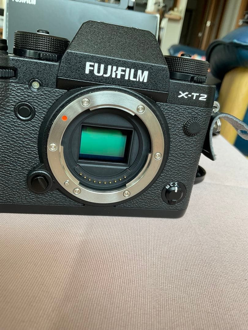 たく　美品　富士フイルム X-T2 ボディ 付属品完備　おまけ付き