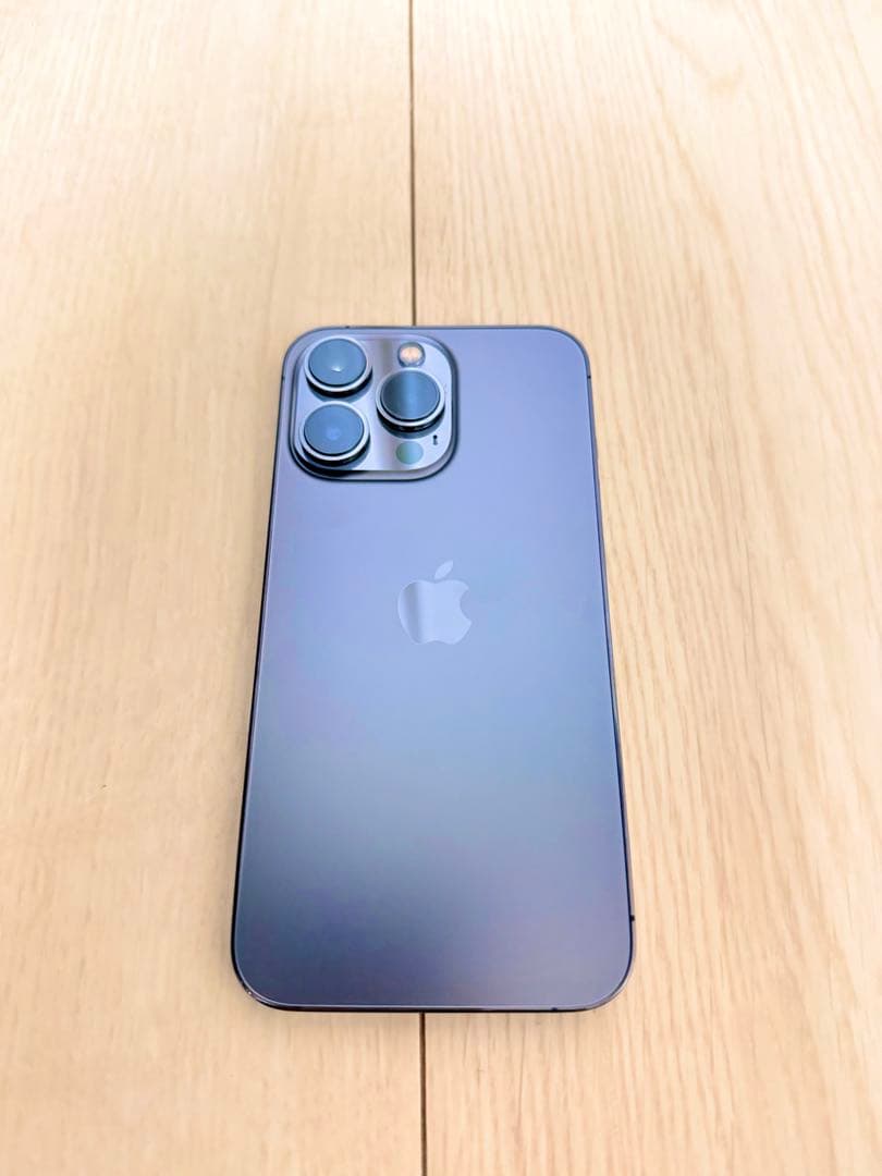 ［ほぼ新品］IPhone 13Pro 1TB グラファイト