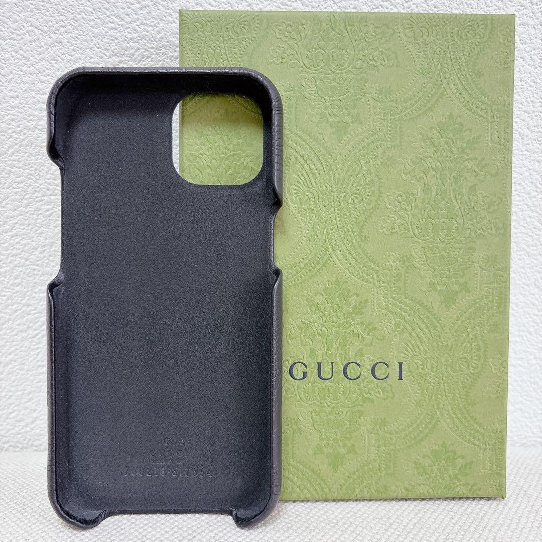 iPhone15ケース　GUCCI 新品　GGレザー　スマホケース