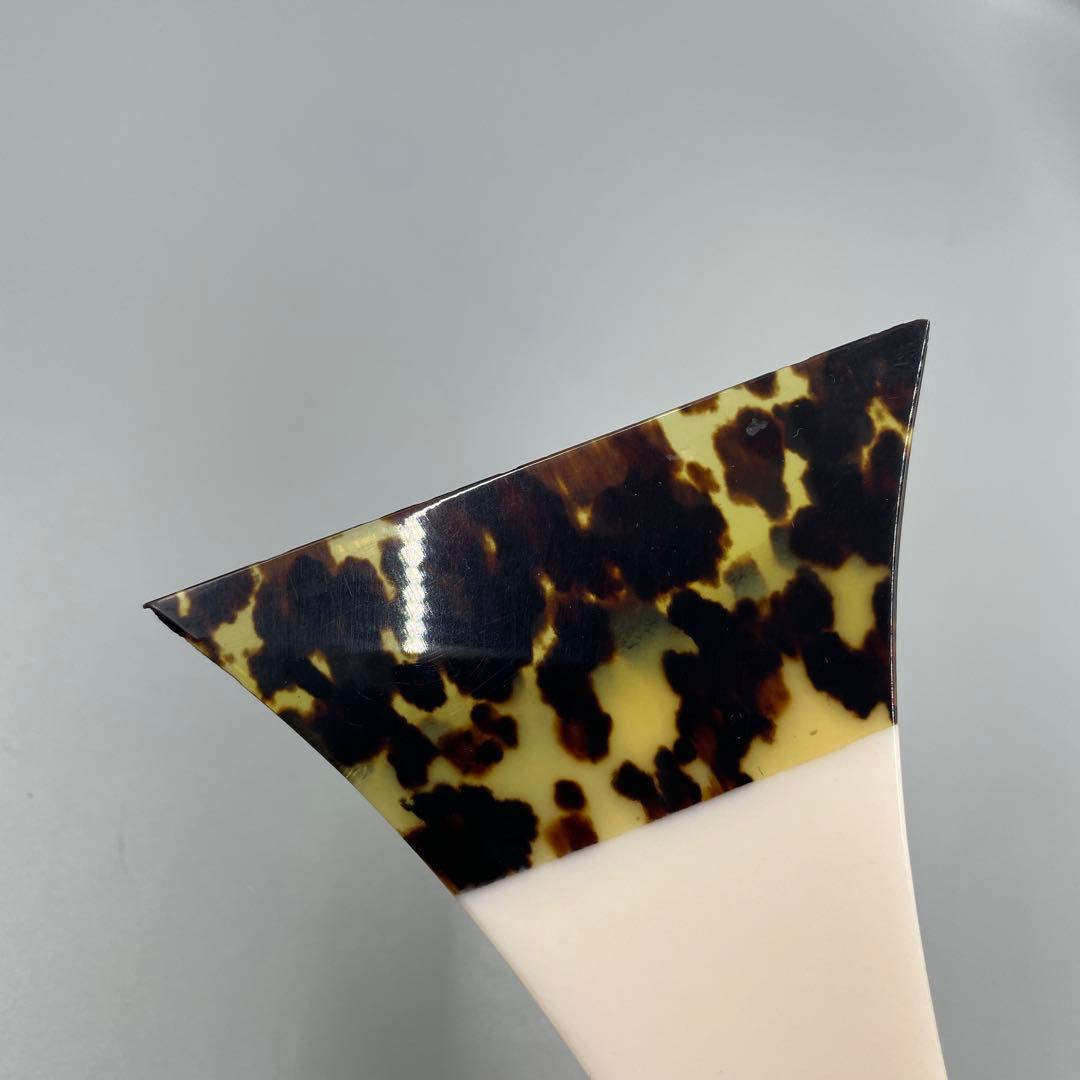 239ヴィンテージ 天然素材　三味線バチ　重さ約106g