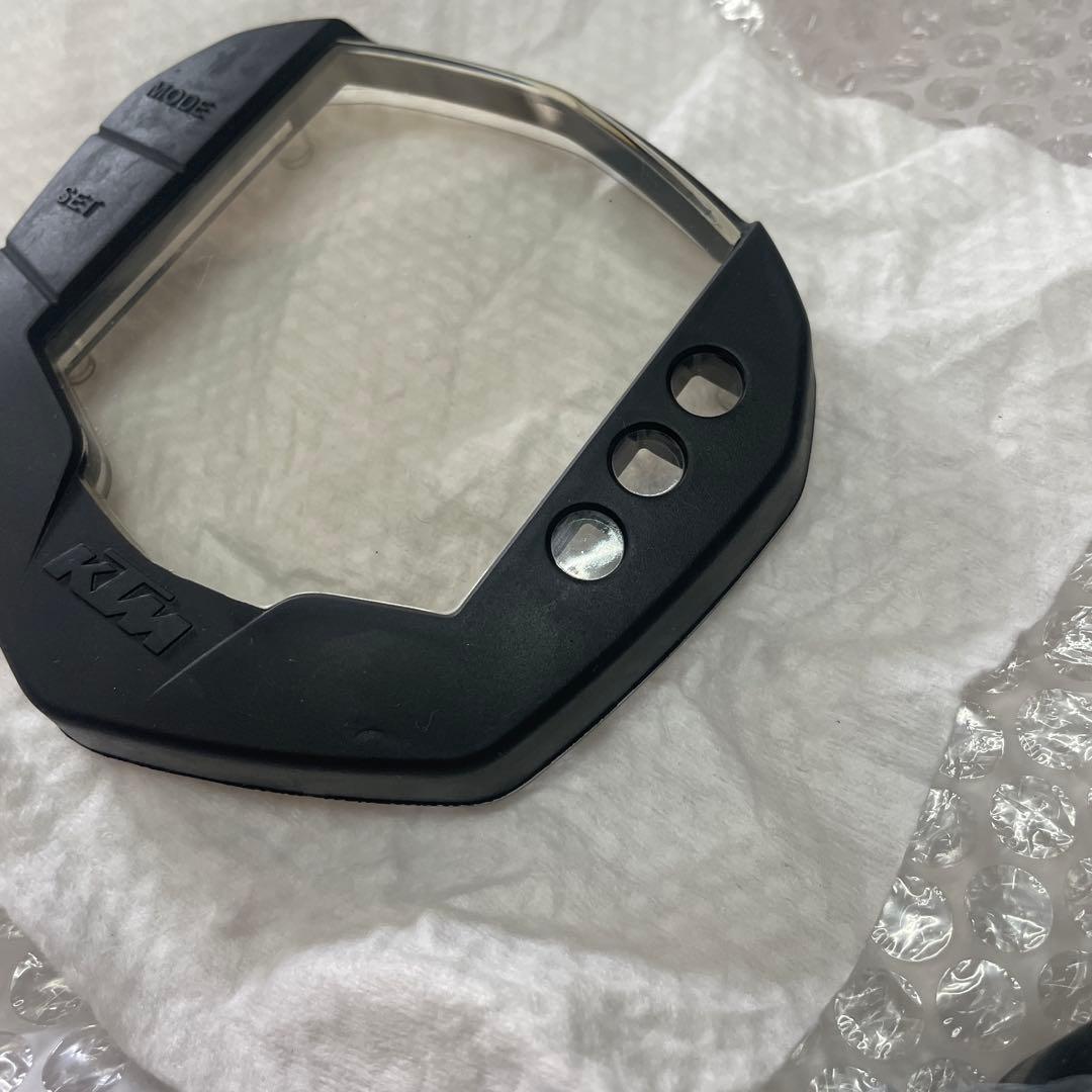 ktm duke インド純正メーターカバー125 200 390 値下げしません