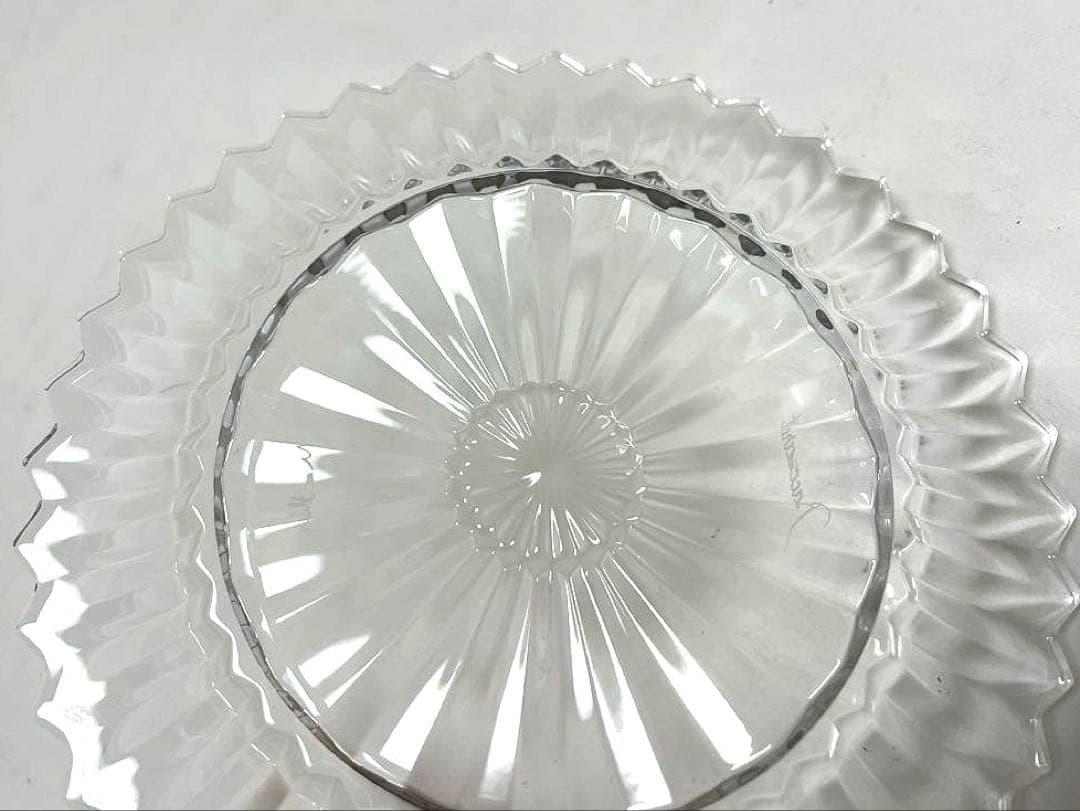 Baccarat バカラ クリスタルガラス プレート食器 新品／未使用