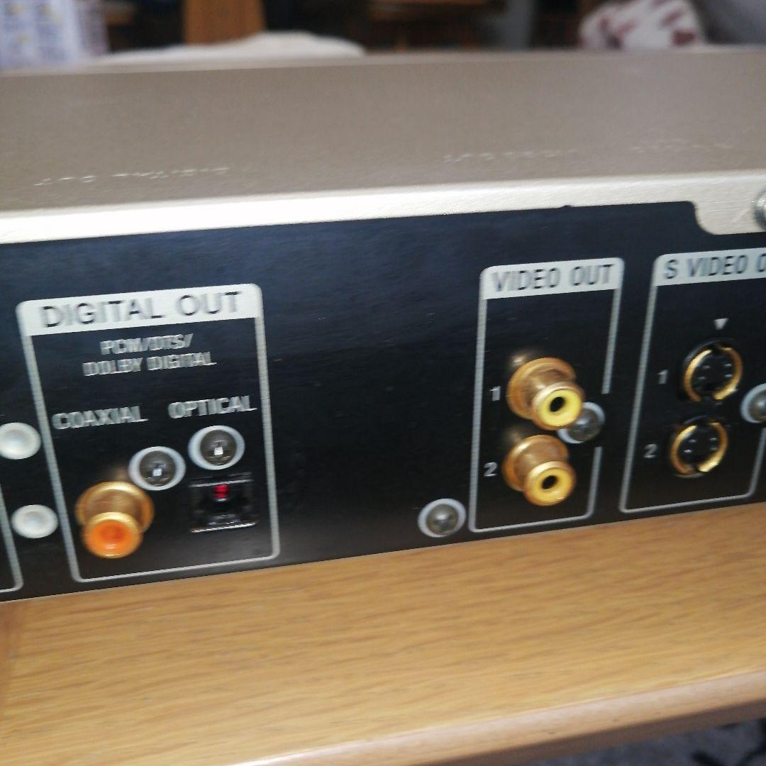 ★動作品★SONY　CD／DVDプレーヤー　DVP-S717D、リモコン付き。