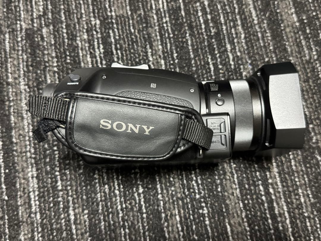 SONY ハンディカム4K　FDR-AX700