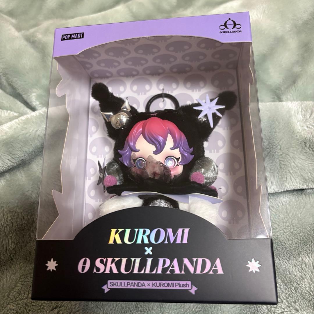 POP MART SKULLPANDA × クロミ ぬいぐるみペンダント