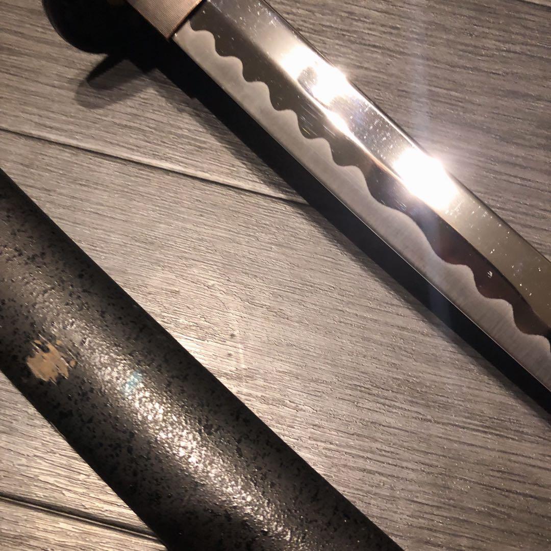 高級模造刀　優波紋　黒拵え　太刀　居合刀