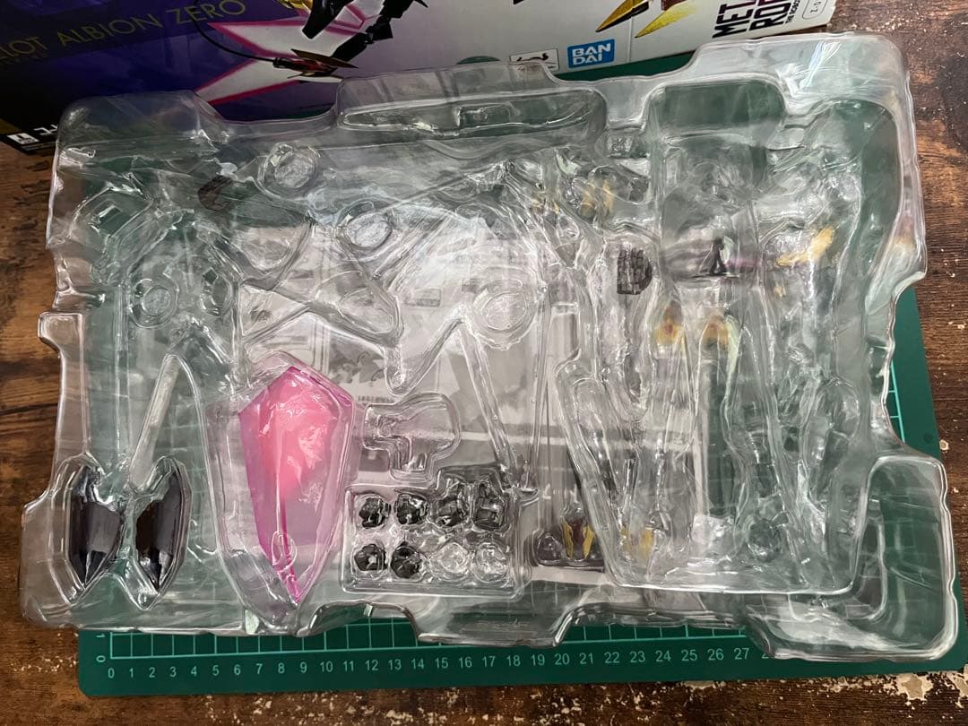 L ROBOT魂 コードギアス ランスロット・アルビオンゼロ