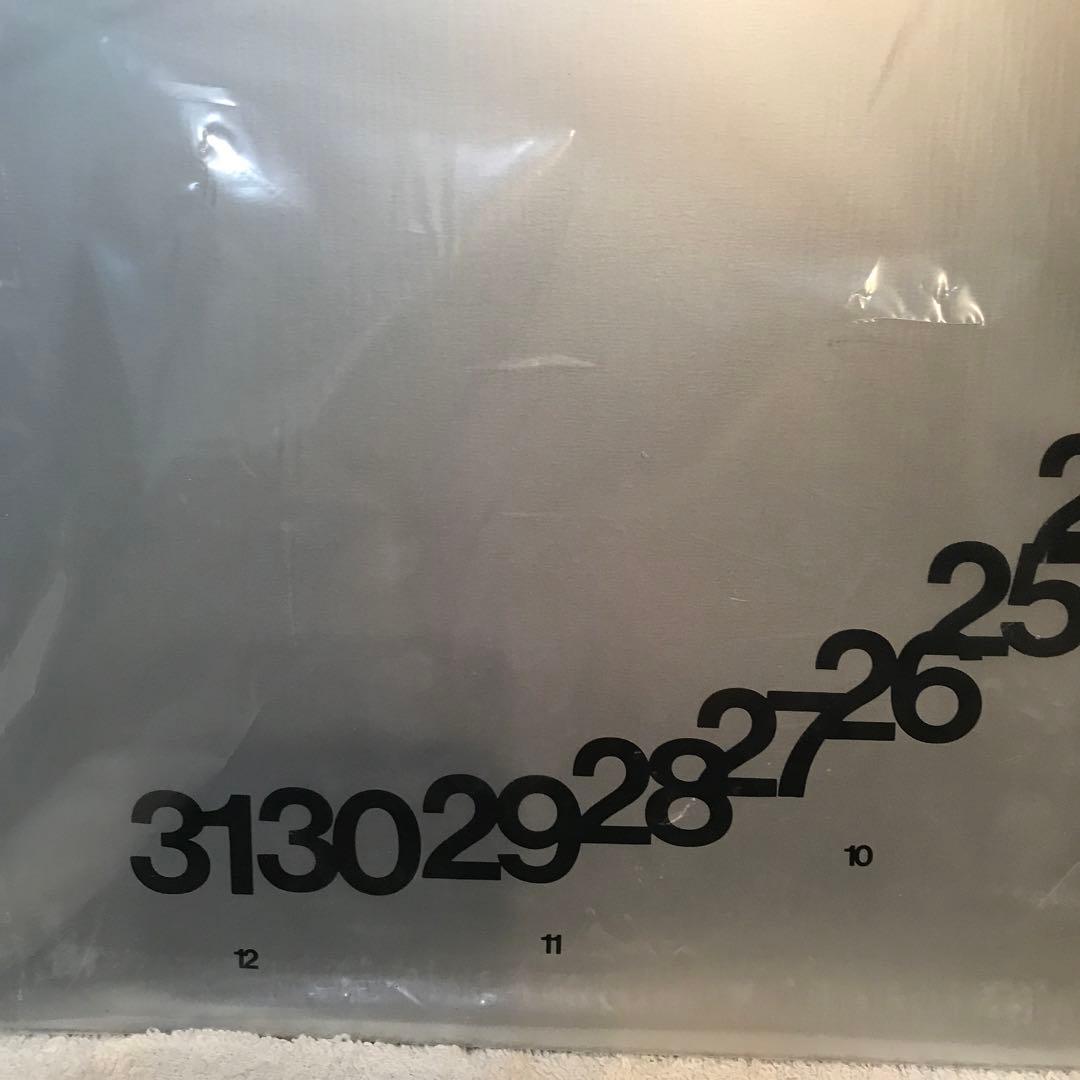 ミラノ/メリディアーナ/シンプルデザイン/永久カレンダー/アレッシィ/イタリア製