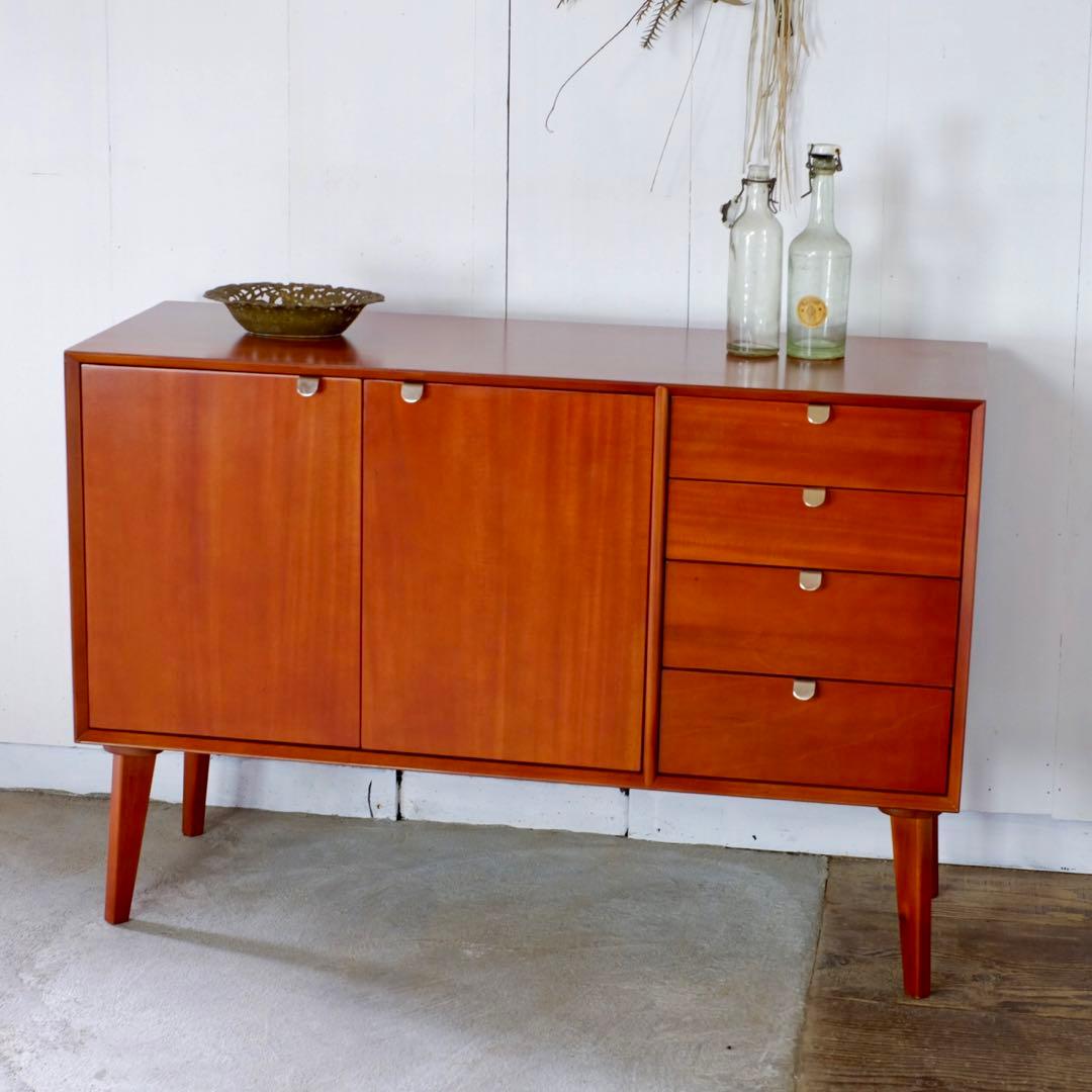 K 新品 北欧 リビングボード キャビネット リビング収納 本棚 飾り棚 天然木