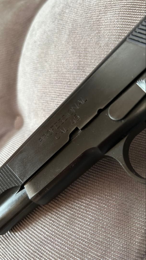 【WA】MEUピストル（レイトモデル）バトルダメージバージョン＋パックマイヤー