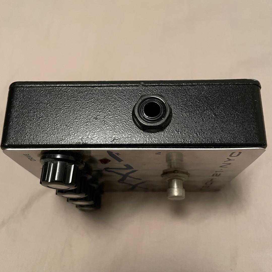 Tech 21 XXL ディストーションペダル