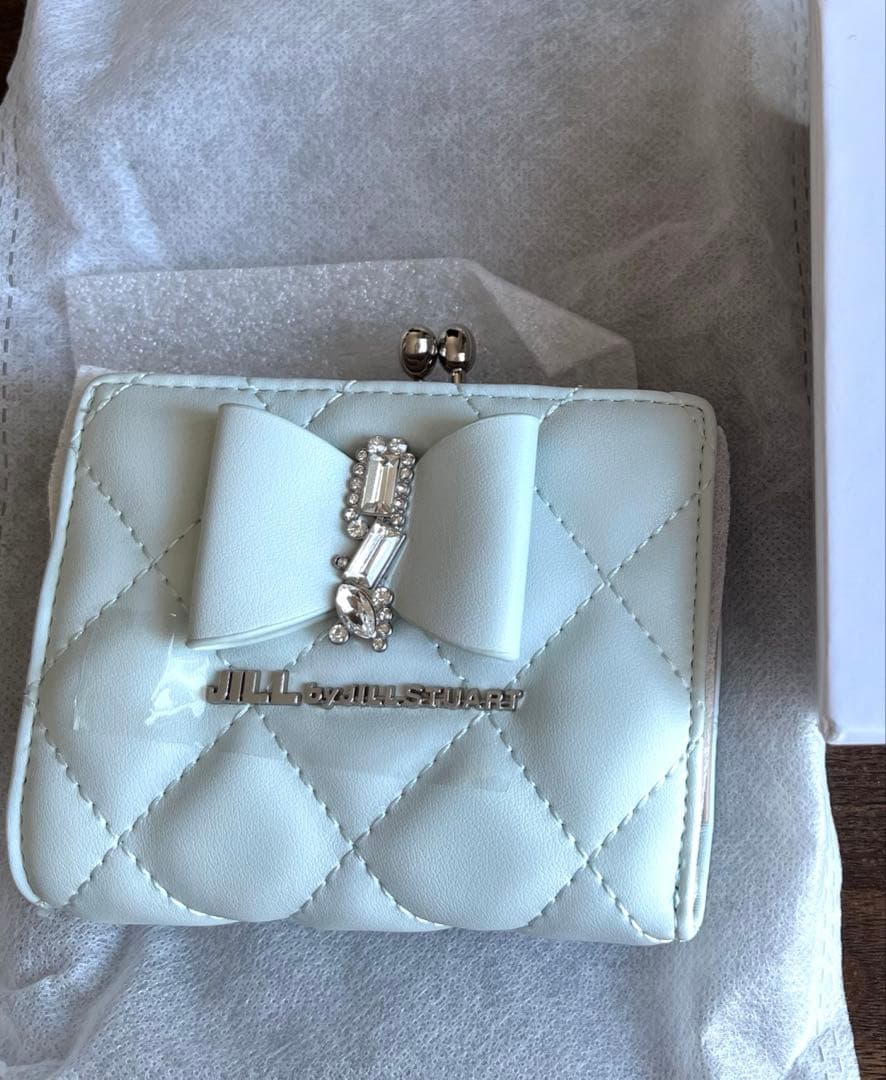 ジルバイジルスチュアート RIBBONキルトウォレット　ブルー