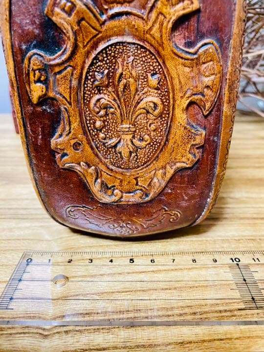 アンティーク　オブジェ　骨董　イタリア製アルコール空瓶　インテリア　レトロ