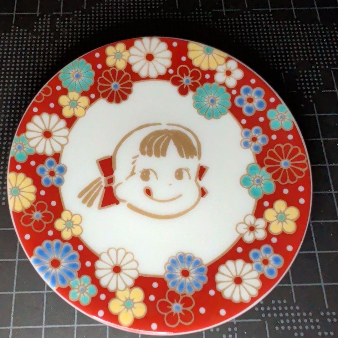 【新品未使用】関西万博購入 ミャクミャク、不二家ペコちゃん　豆皿3枚セット