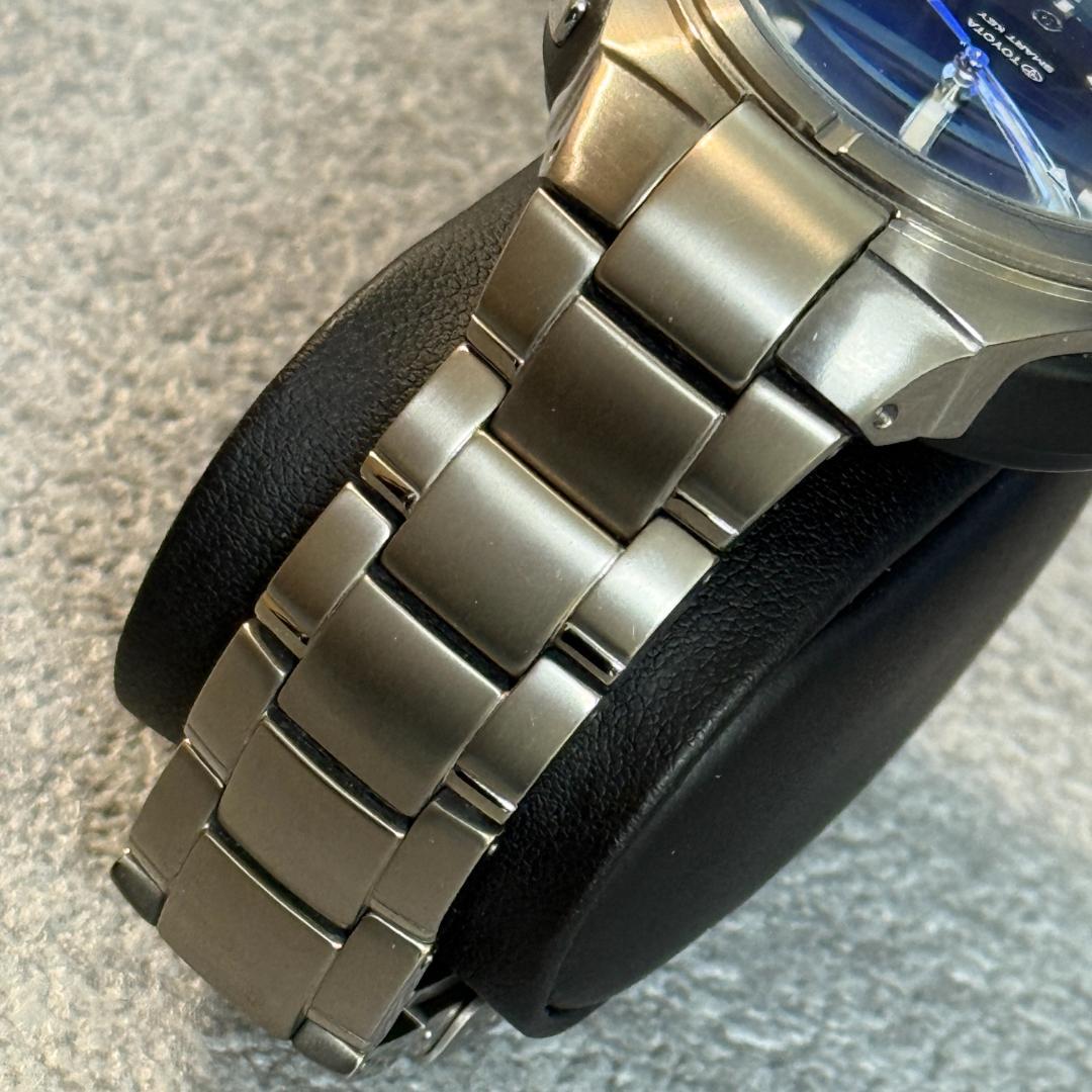 【美品】トヨタ純正キーインテグレーテッドウォッチ（20系アルファードで使用）