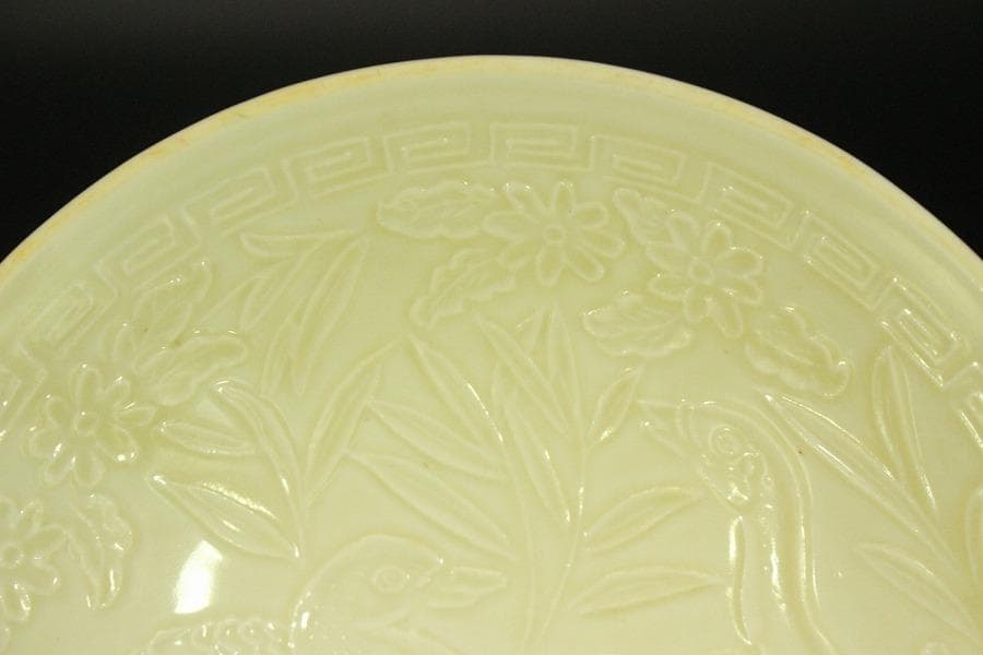 中国美術 白磁 草花鳥紋 碗 φ14.2cm(HA446)