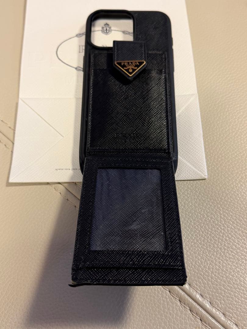 PRADA iPhone用ケース ブラック レザー