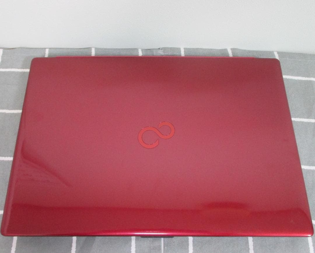 富士通ノートPC Ryzen3、Windows11、純正Office、おまけ付き